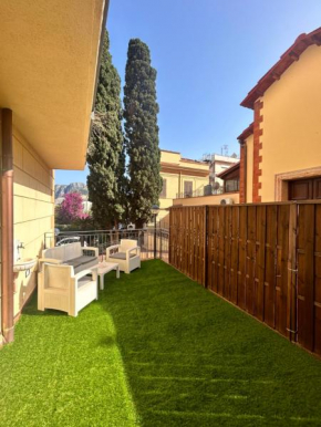 Отель Mondello suite apartment, Монделло